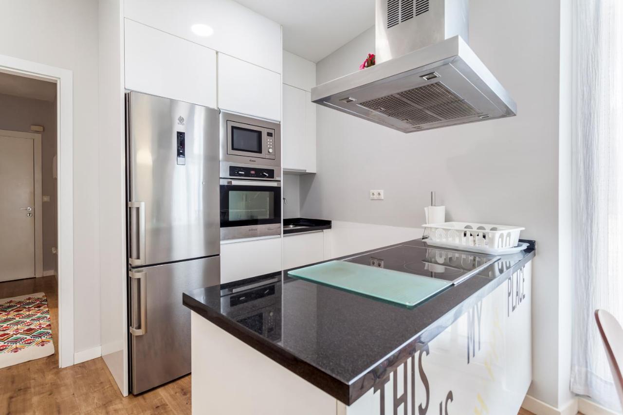 Piso En La Playa, Wifi Gratis Y Ac Apartment Valencia Luaran gambar