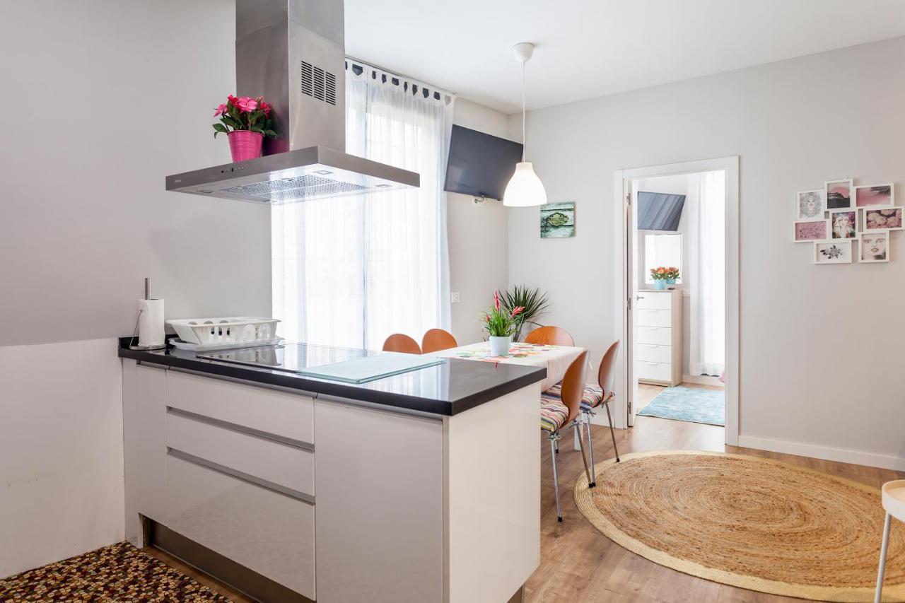 Piso En La Playa, Wifi Gratis Y Ac Apartment Valencia Luaran gambar