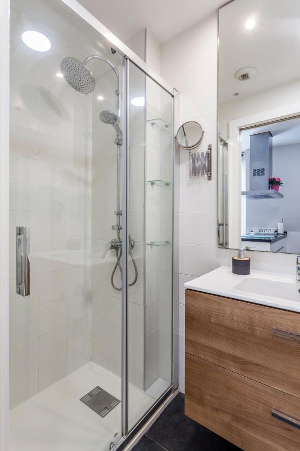 Piso En La Playa, Wifi Gratis Y Ac Apartment Valencia Luaran gambar